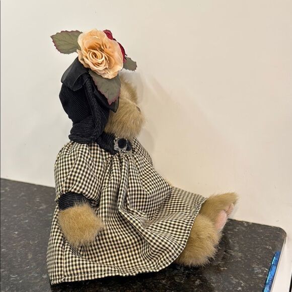Bearington Bears-Casey-Tan and Black Bear with hat & dress Animal Teddy Bear - Picture 5 of 8